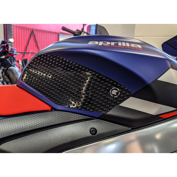 Eazi-Grip Eazi-Grip Aprilia RSV4 / Tuono V4 2021-2024 Black Tank Grips - EVO